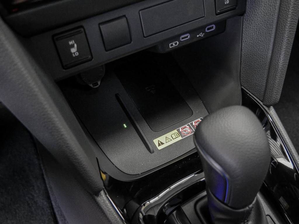 Fahrzeugansicht TOYOTA Yaris Cross 1.5 Hybrid FWD Teamplayer - Bild 21