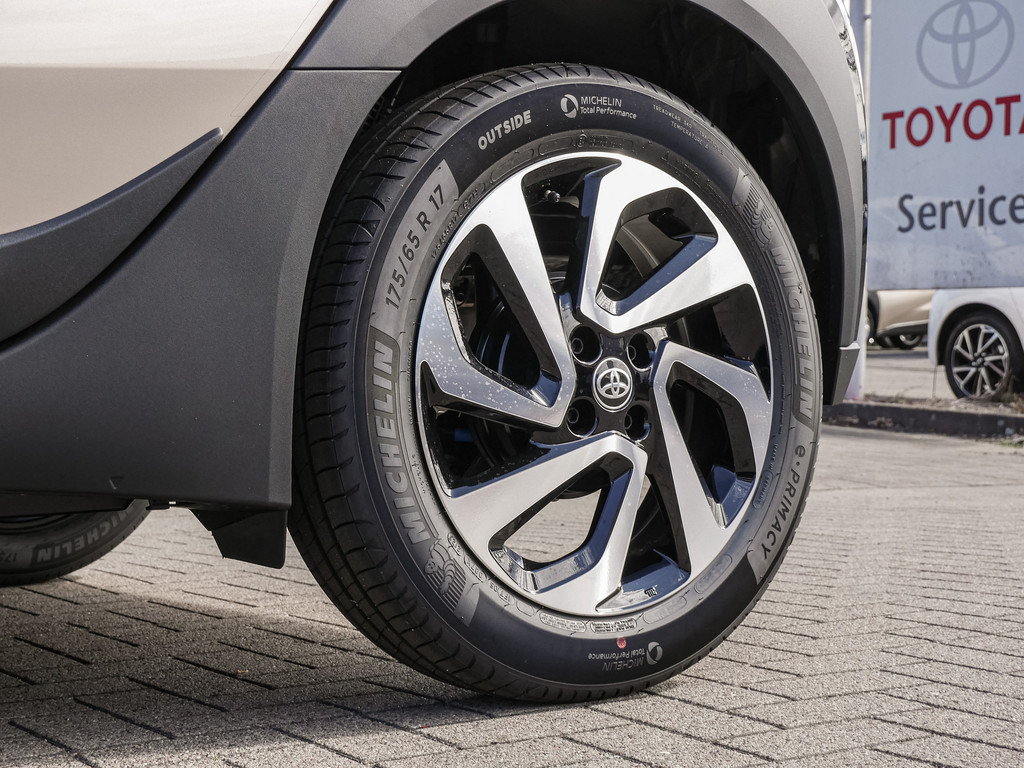 Fahrzeugansicht TOYOTA Aygo X 1.0 Teamplayer - Bild 43