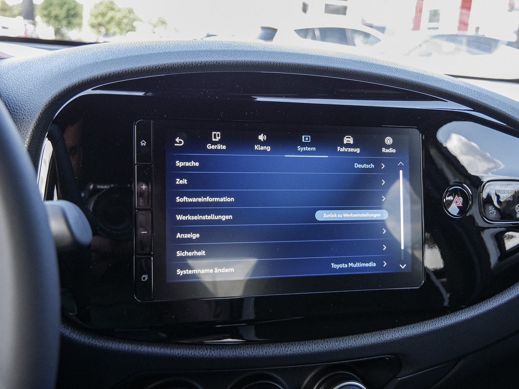 Fahrzeugansicht TOYOTA Aygo X 1.0 Teamplayer - Bild 15