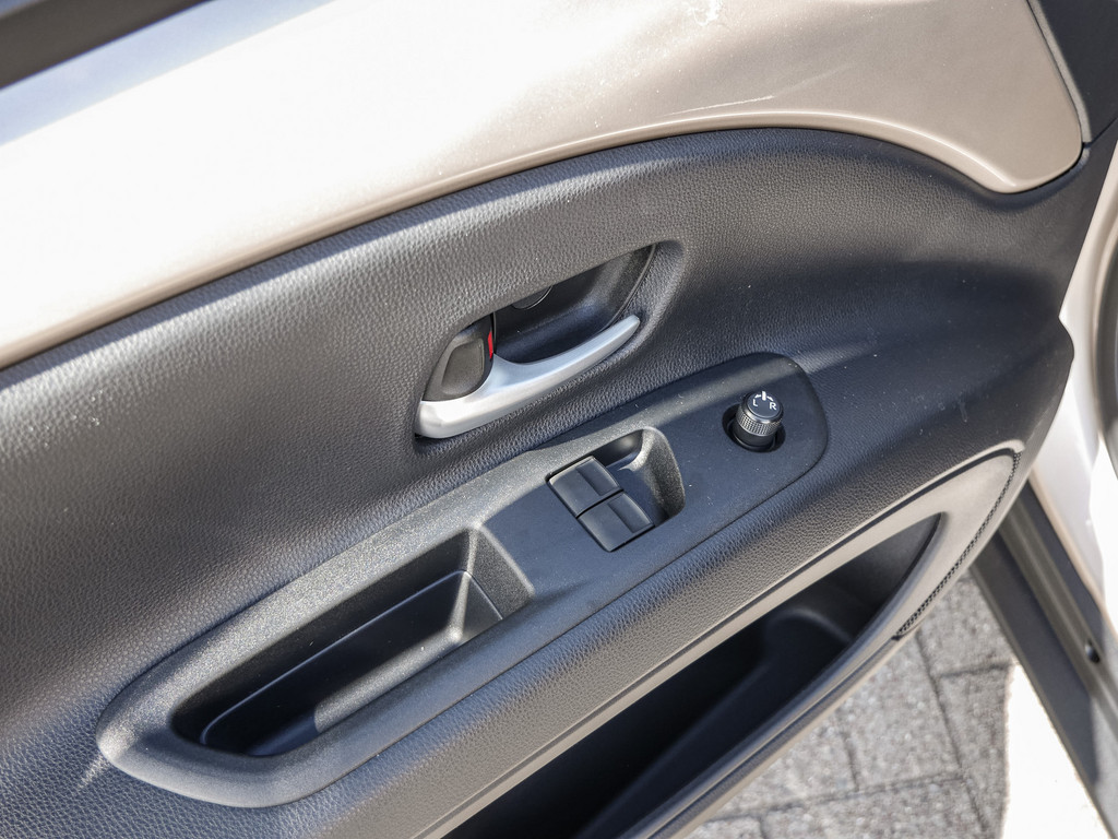 Fahrzeugansicht TOYOTA Aygo X 1.0 Teamplayer - Bild 35