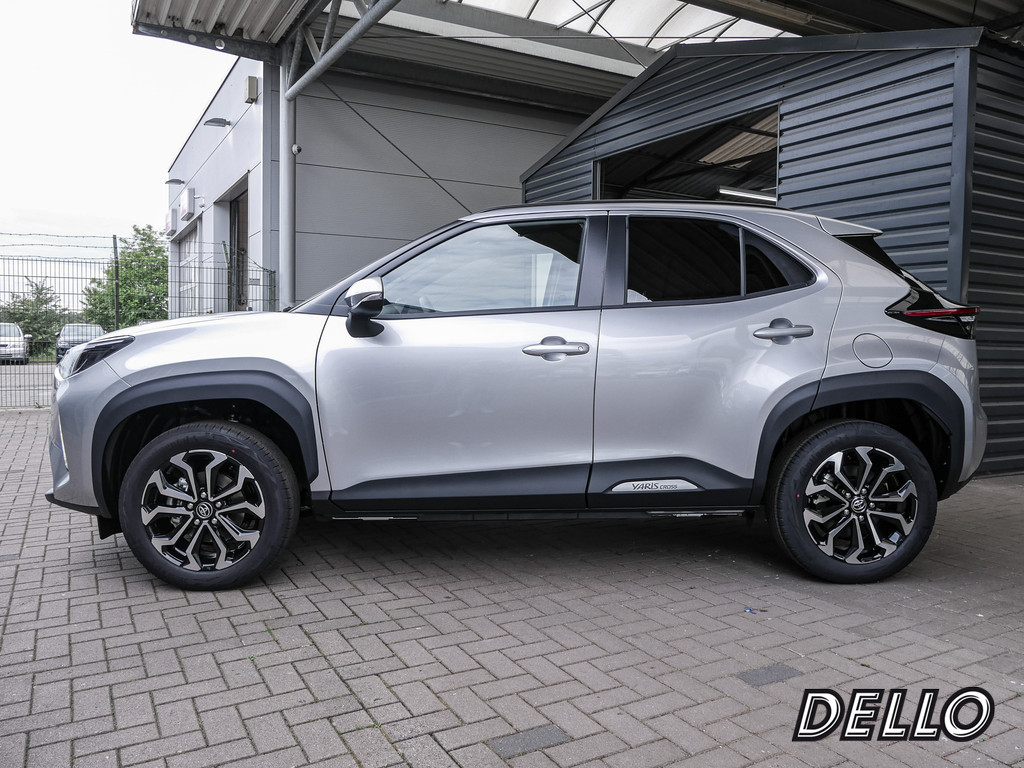 Fahrzeugansicht TOYOTA Yaris Cross 1.5 Hybrid FWD Teamplayer - Bild 38