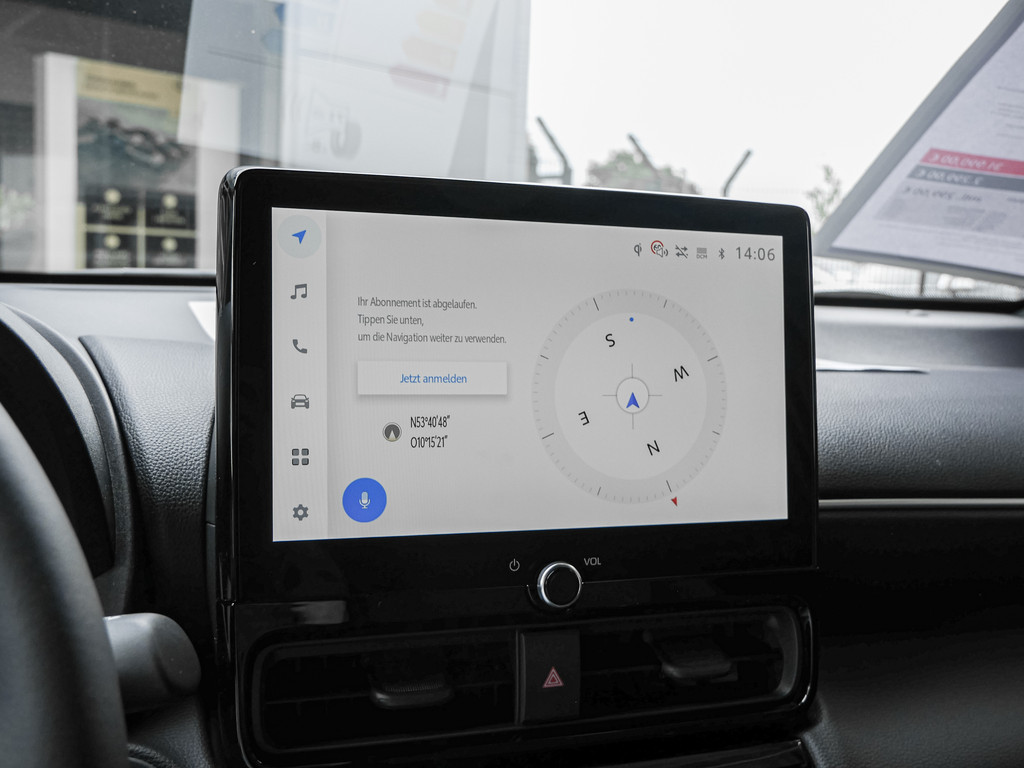 Fahrzeugansicht TOYOTA Yaris Cross 1.5 Hybrid FWD Teamplayer - Bild 11