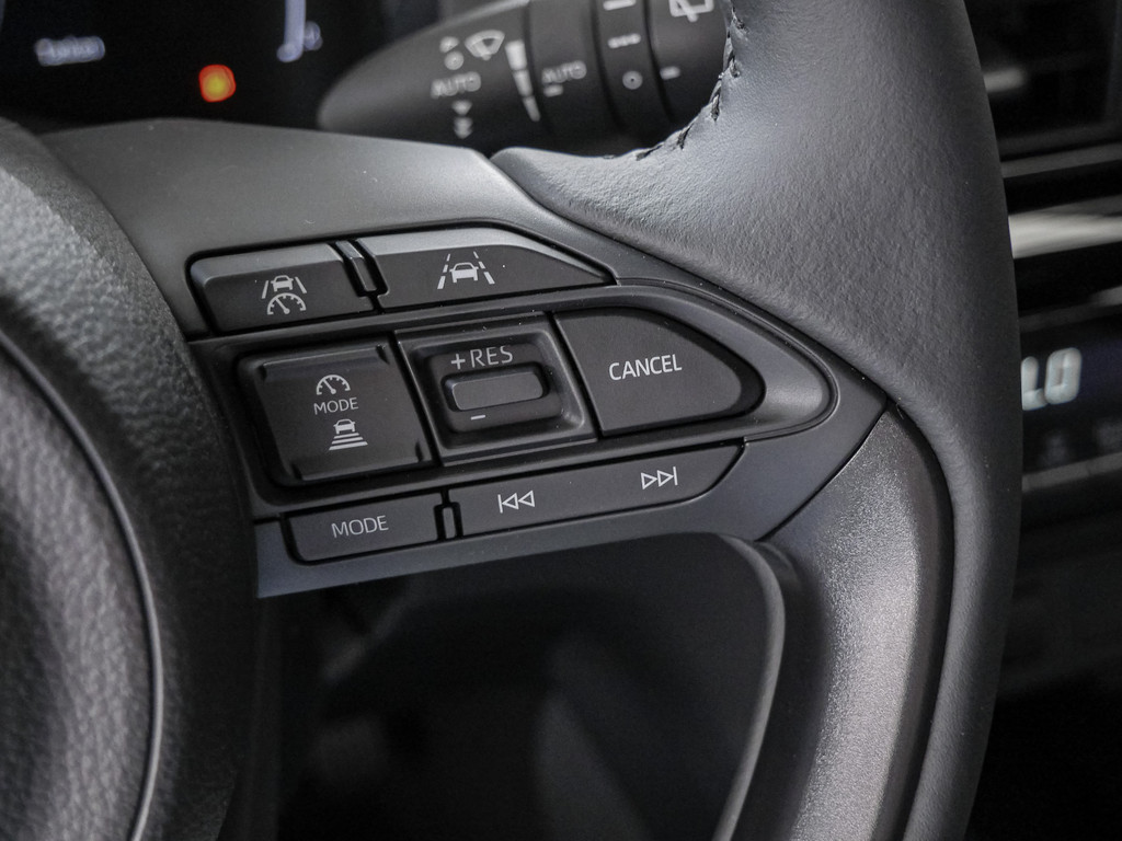 Fahrzeugansicht TOYOTA Yaris Cross 1.5 Hybrid FWD Teamplayer - Bild 27