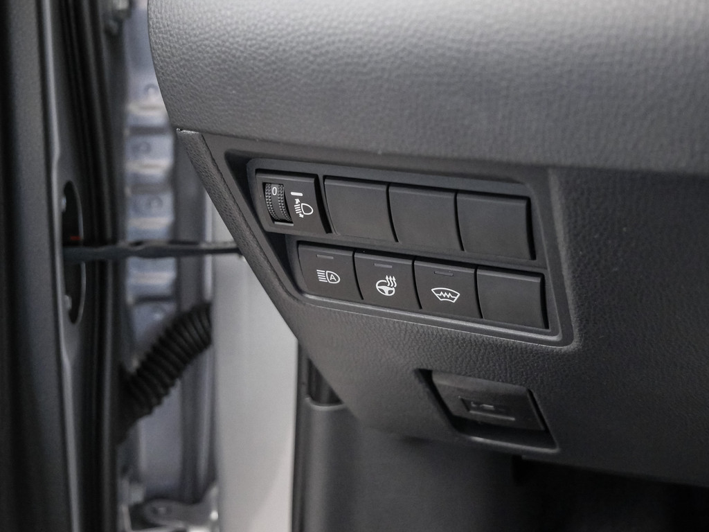 Fahrzeugansicht TOYOTA Yaris Cross 1.5 Hybrid FWD Teamplayer - Bild 29