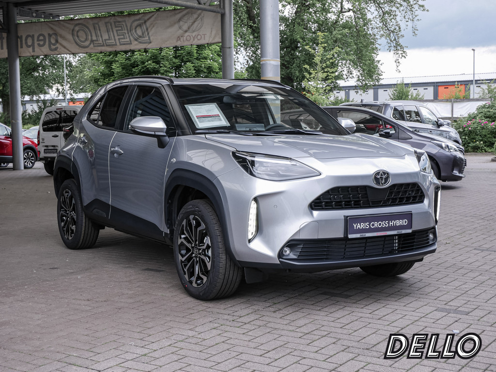 Fahrzeugansicht TOYOTA Yaris Cross 1.5 Hybrid FWD Teamplayer - Bild 23
