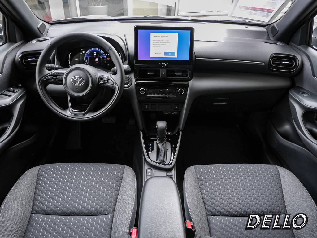 Fahrzeugansicht TOYOTA Yaris Cross 1.5 Hybrid FWD Teamplayer - Bild 8