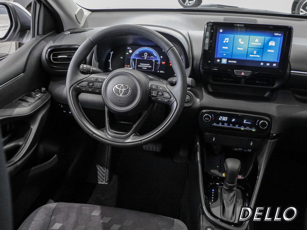 Fahrzeugansicht TOYOTA Yaris 1.5 Hybrid Teamplayer - Bild 9