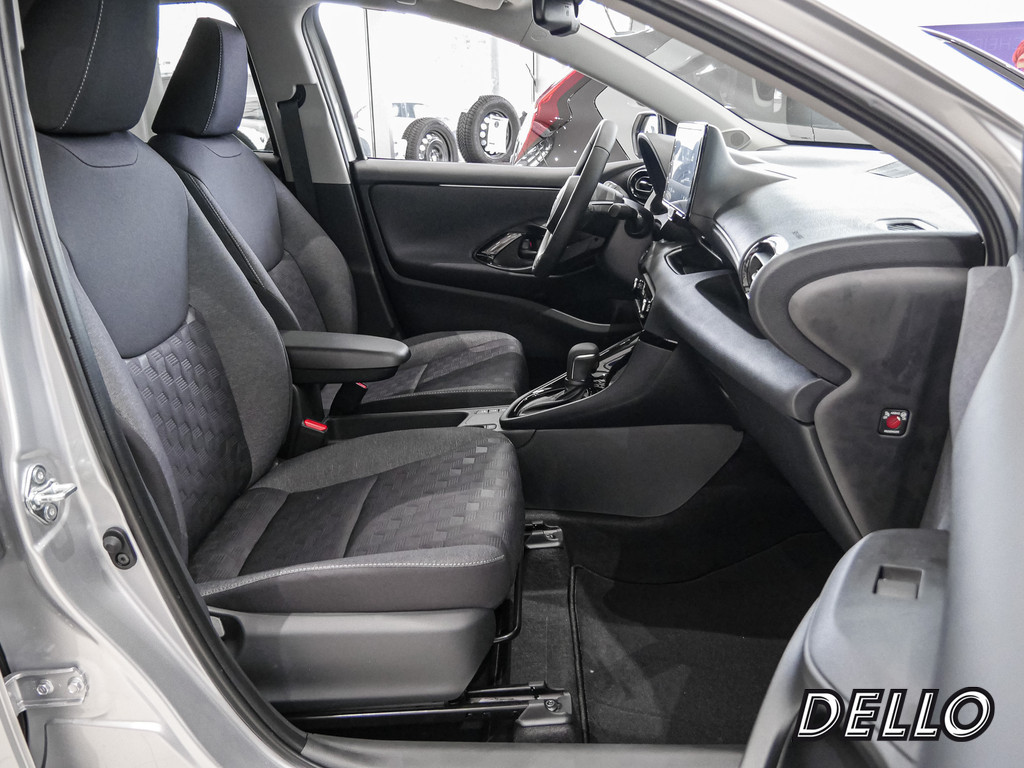 Fahrzeugansicht TOYOTA Yaris 1.5 Hybrid Teamplayer - Bild 6