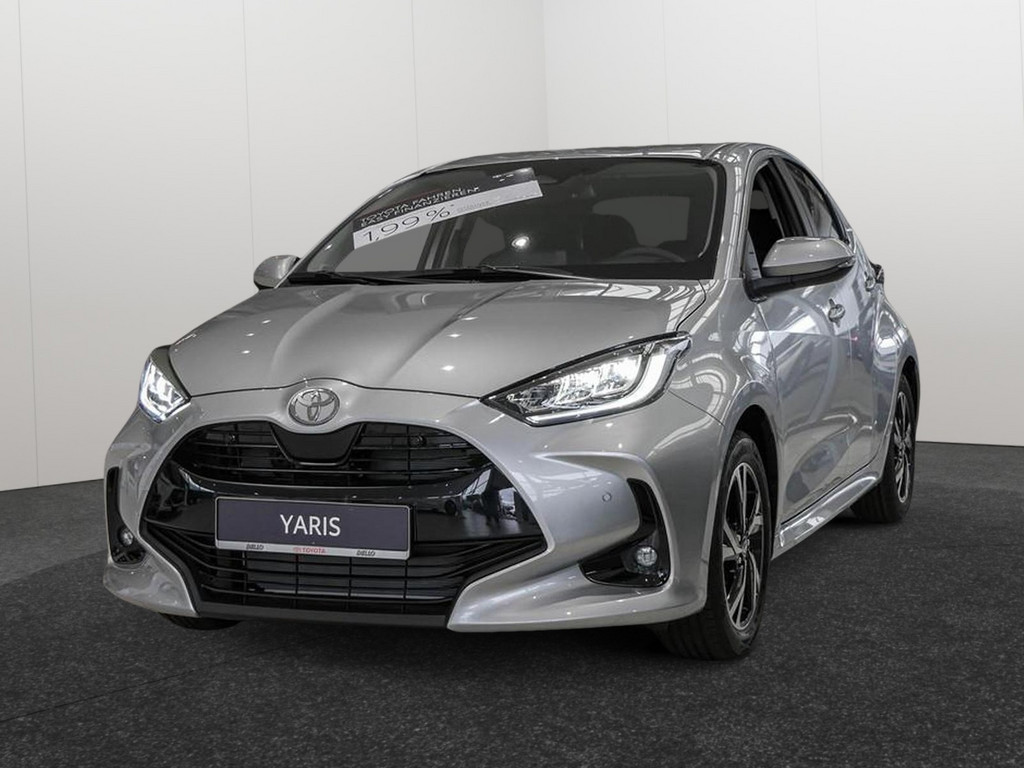 TOYOTA Yaris 1.5 Hybrid Teamplayer