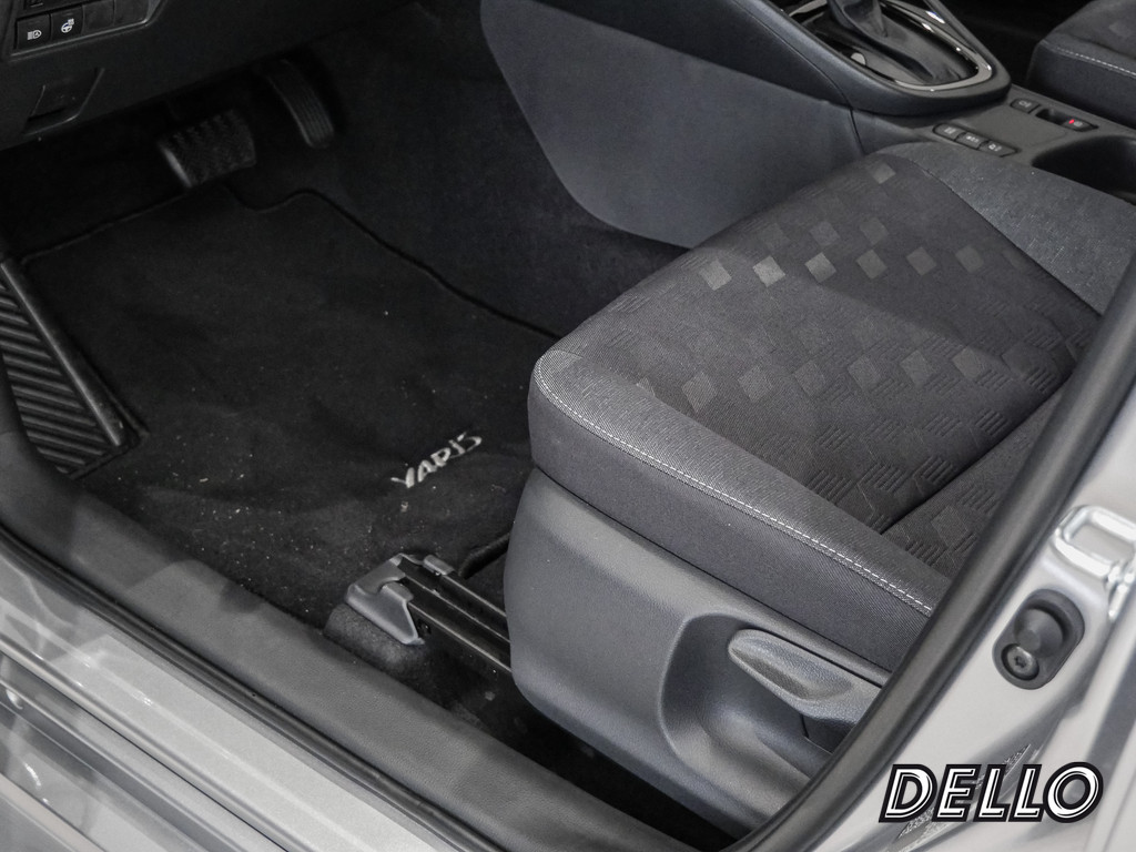 Fahrzeugansicht TOYOTA Yaris 1.5 Hybrid Teamplayer - Bild 33