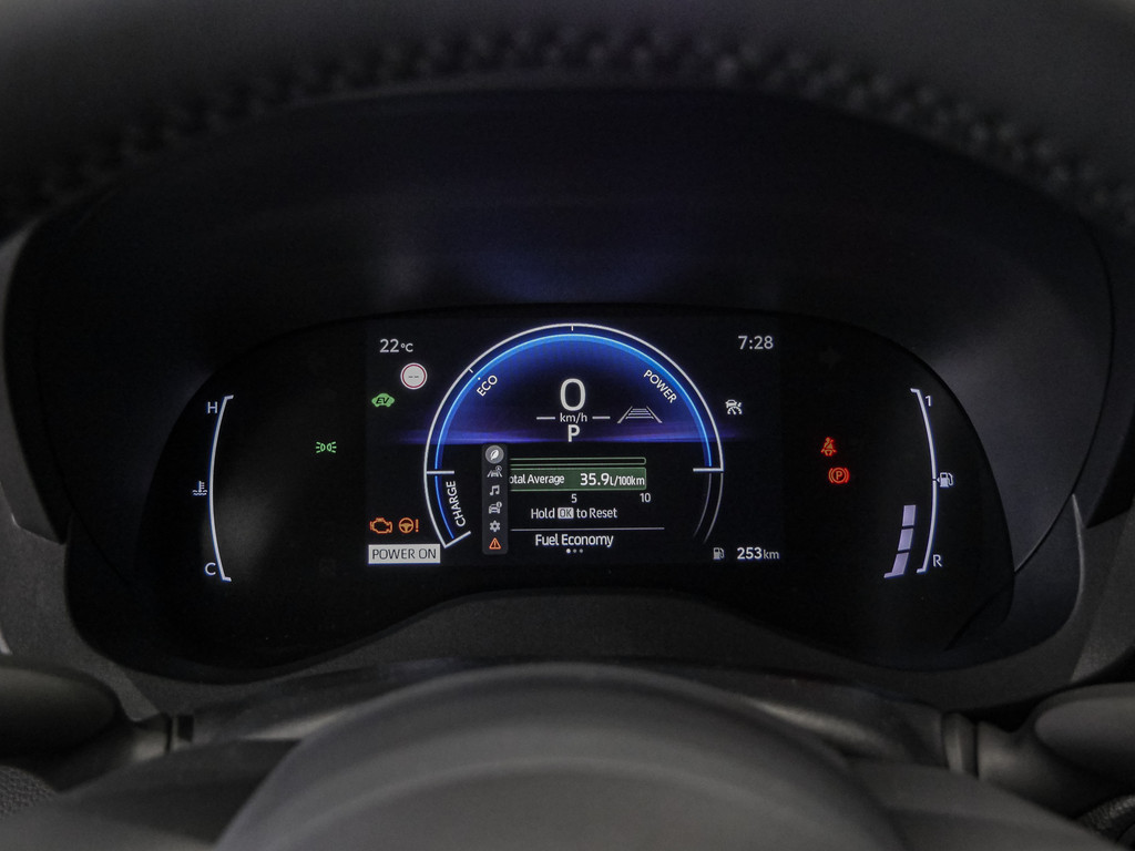 Fahrzeugansicht TOYOTA Yaris 1.5 Hybrid Teamplayer - Bild 24