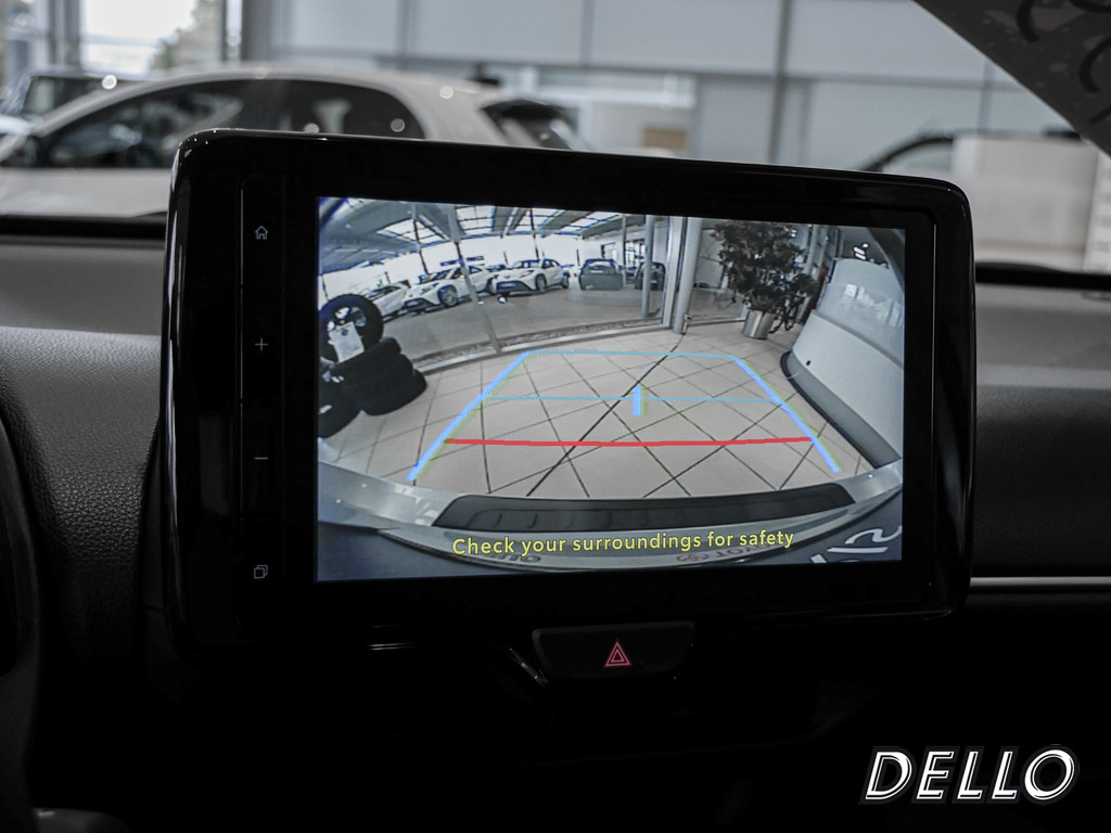 Fahrzeugansicht TOYOTA Yaris 1.5 Hybrid Teamplayer - Bild 14