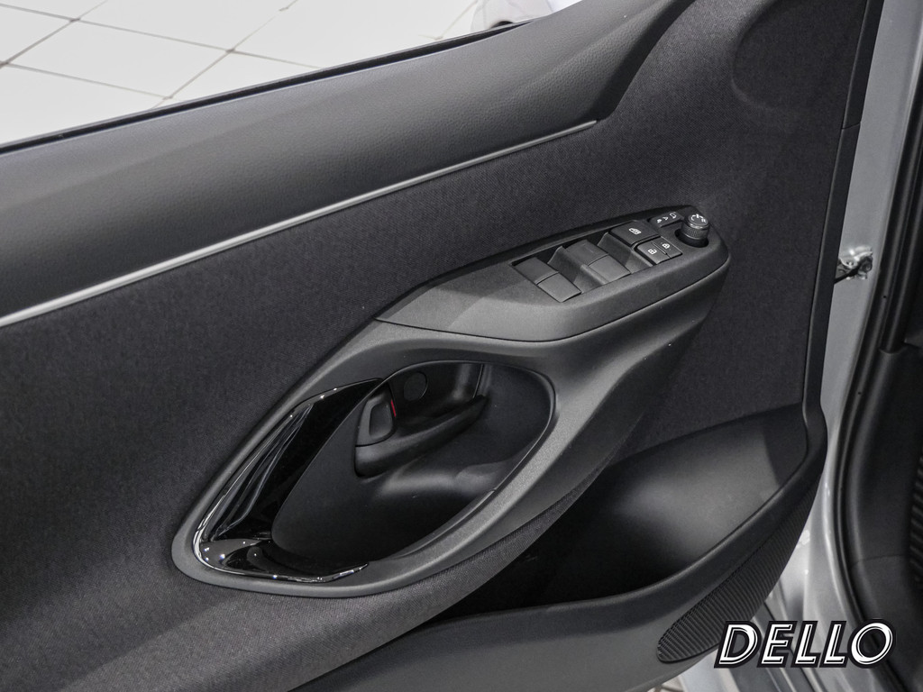 Fahrzeugansicht TOYOTA Yaris 1.5 Hybrid Teamplayer - Bild 35