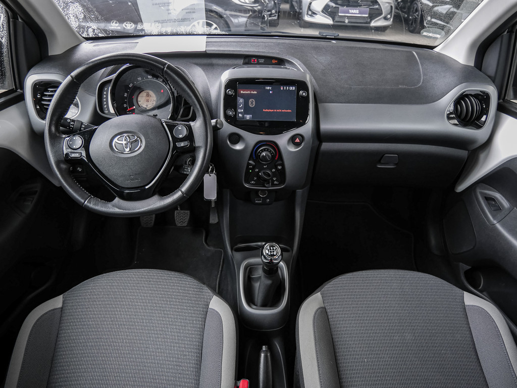 Fahrzeugansicht TOYOTA Aygo 1.0 X Team D - Bild 7