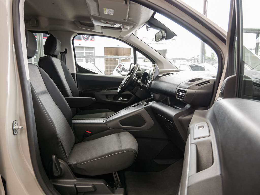 Fahrzeugansicht TOYOTA Proace City Verso 1.2 Turbo Team D - Bild 8