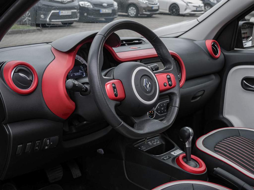 Fahrzeugansicht RENAULT Twingo 1.0 Limited - Bild 31