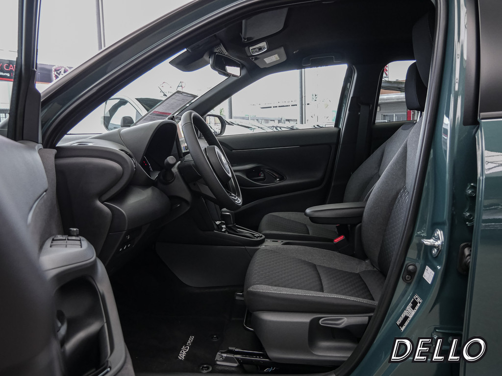 Fahrzeugansicht TOYOTA Yaris Cross 1.5 Hybrid FWD Teamplayer Safety + Winter - Bild 5