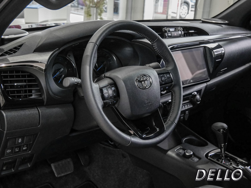 Fahrzeugansicht TOYOTA Hilux 2.8 Double Cab Invincible 4x4 - Bild 33