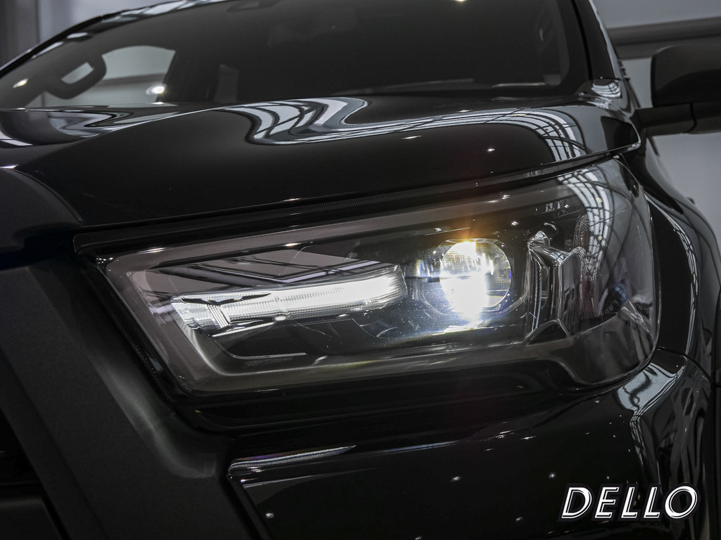 Fahrzeugansicht TOYOTA Hilux 2.8 Double Cab Invincible 4x4 - Bild 41