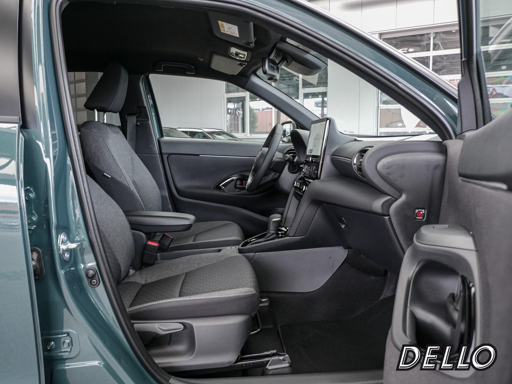 Fahrzeugansicht TOYOTA Yaris Cross 1.5 Hybrid FWD Teamplayer - Bild 6