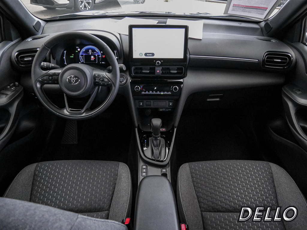 Fahrzeugansicht TOYOTA Yaris Cross 1.5 Hybrid FWD Teamplayer - Bild 8