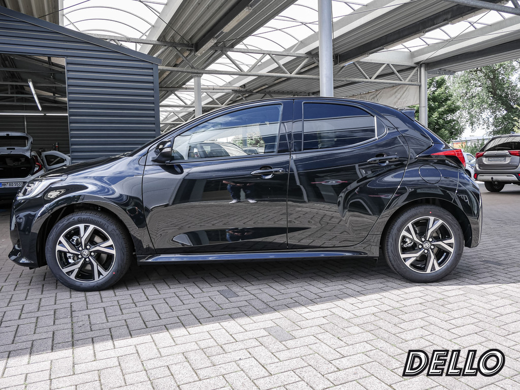 Fahrzeugansicht TOYOTA Yaris 1.5 Hybrid Teamplayer - Bild 40