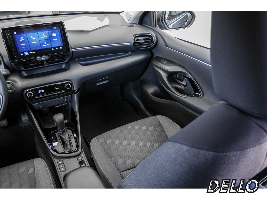 Fahrzeugansicht TOYOTA Yaris 1.5 Hybrid Teamplayer - Bild 11