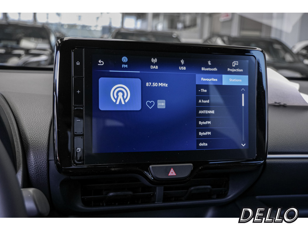 Fahrzeugansicht TOYOTA Yaris 1.5 Hybrid Teamplayer - Bild 16