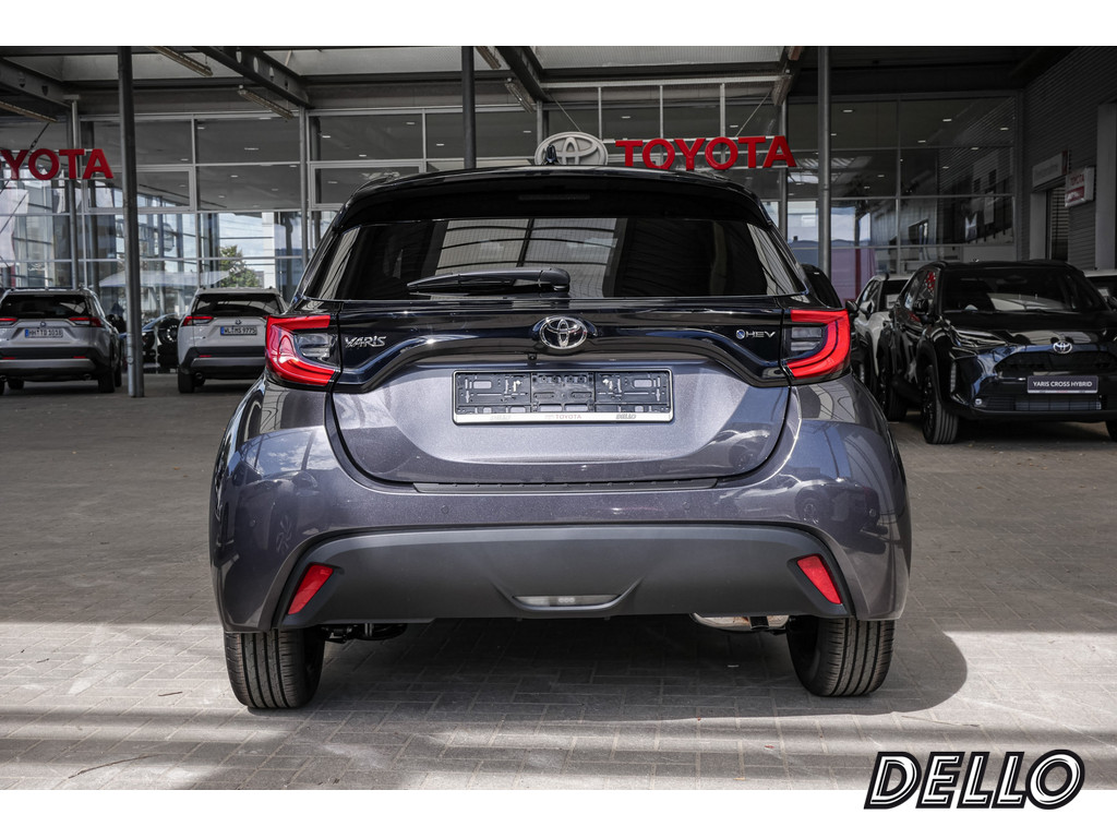 Fahrzeugansicht TOYOTA Yaris 1.5 Hybrid Teamplayer - Bild 40
