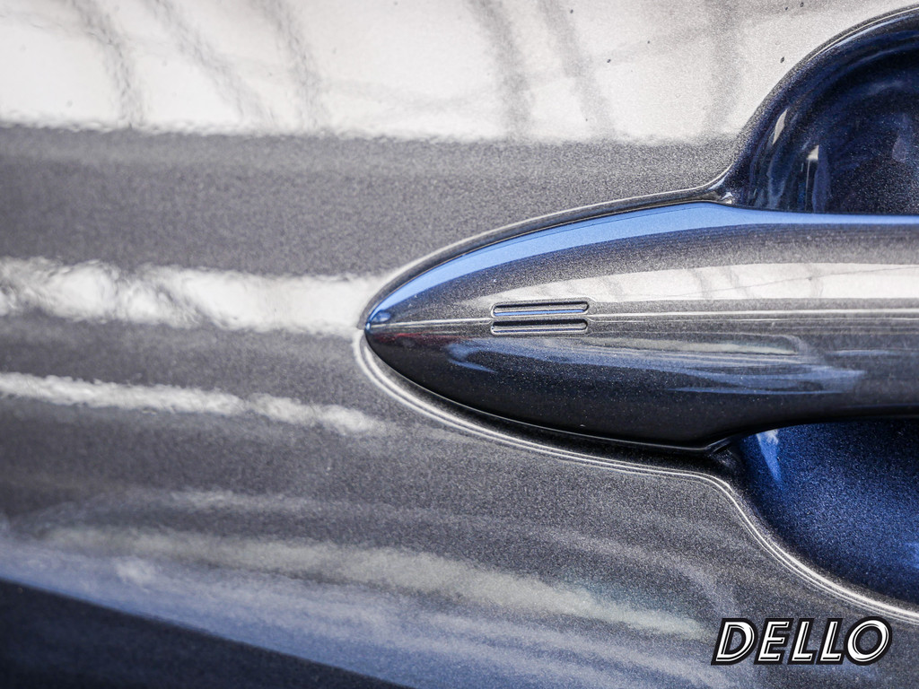 Fahrzeugansicht TOYOTA Yaris 1.5 Hybrid Teamplayer - Bild 2