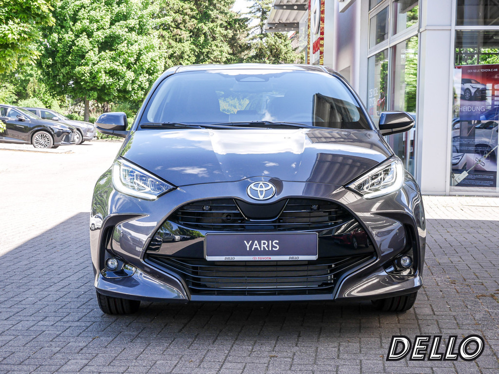 Fahrzeugansicht TOYOTA Yaris 1.5 Hybrid Teamplayer - Bild 12
