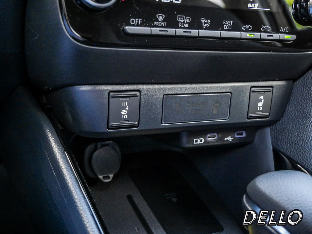 Fahrzeugansicht TOYOTA Yaris 1.5 Hybrid Teamplayer - Bild 14