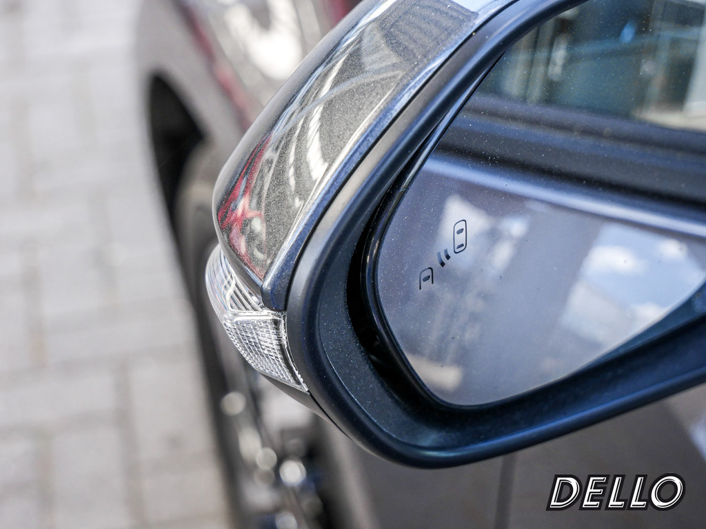 Fahrzeugansicht TOYOTA Yaris 1.5 Hybrid Teamplayer - Bild 38