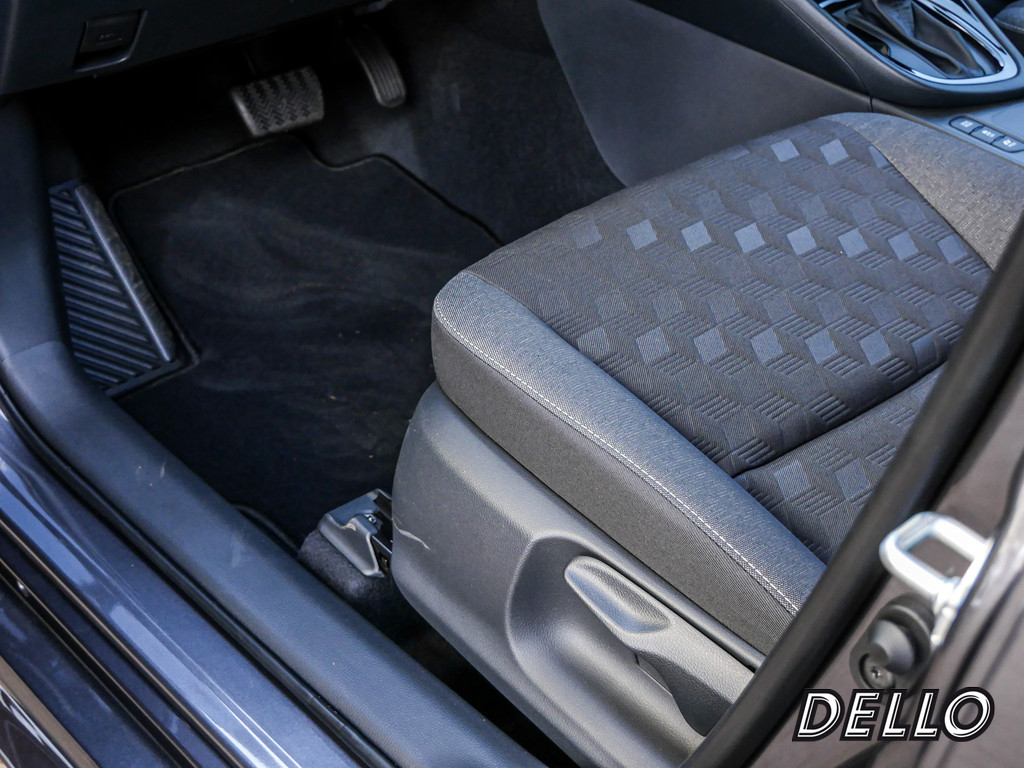 Fahrzeugansicht TOYOTA Yaris 1.5 Hybrid Teamplayer - Bild 30