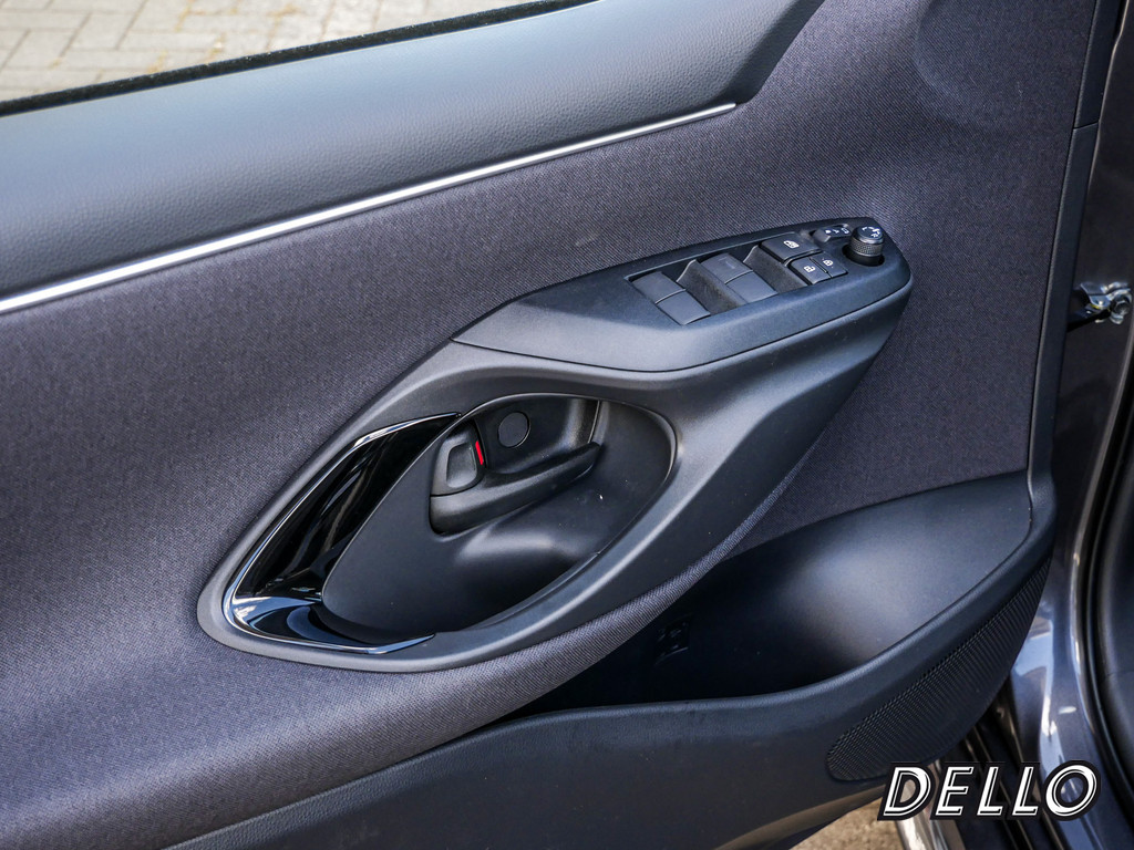 Fahrzeugansicht TOYOTA Yaris 1.5 Hybrid Teamplayer - Bild 31