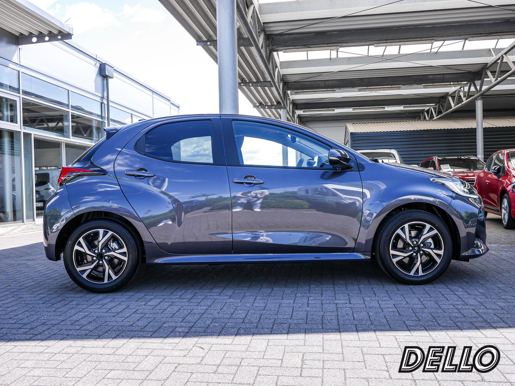 Fahrzeugansicht TOYOTA Yaris 1.5 Hybrid Teamplayer - Bild 33