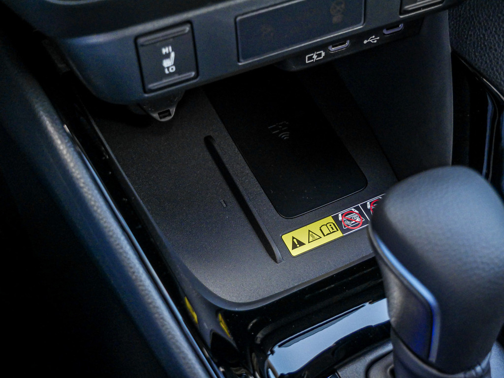 Fahrzeugansicht TOYOTA Yaris 1.5 Hybrid Teamplayer - Bild 15