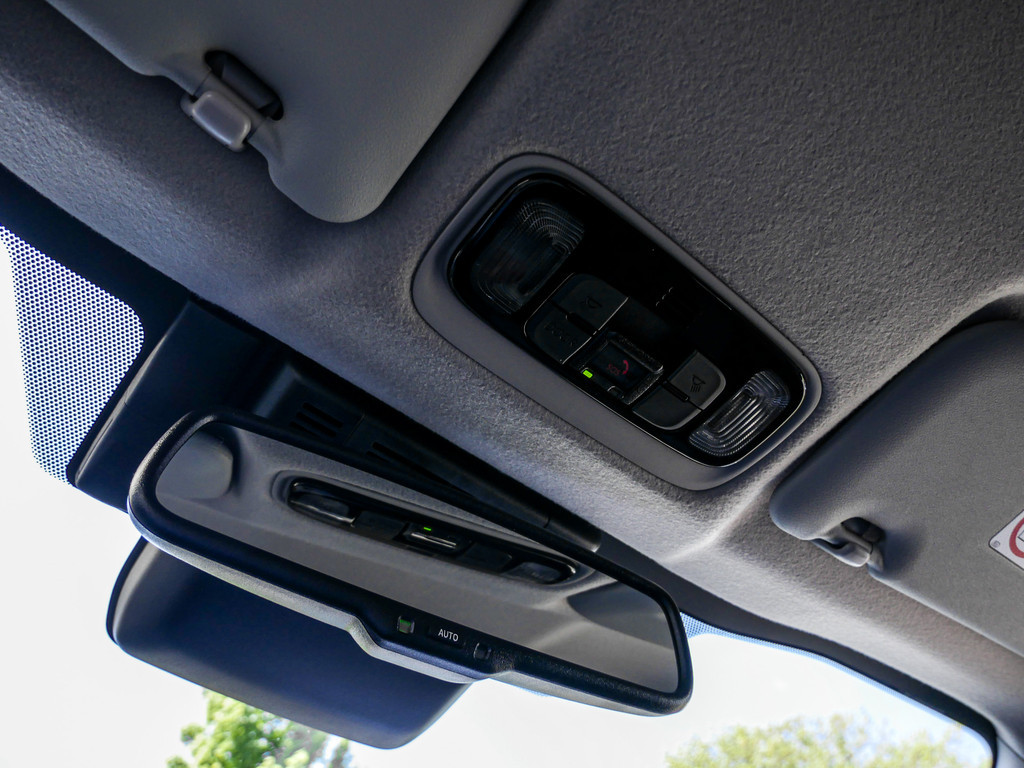 Fahrzeugansicht TOYOTA Yaris 1.5 Hybrid Teamplayer - Bild 19