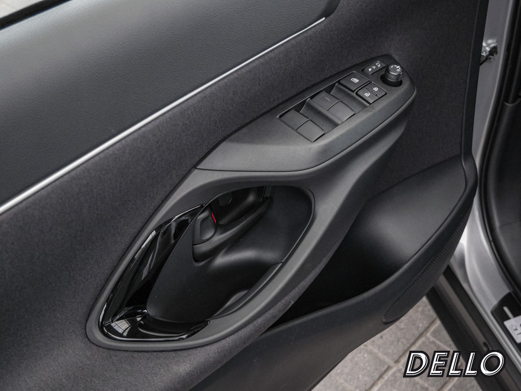 Fahrzeugansicht TOYOTA Yaris Cross 1.5 Hybrid FWD Teamplayer - Bild 29