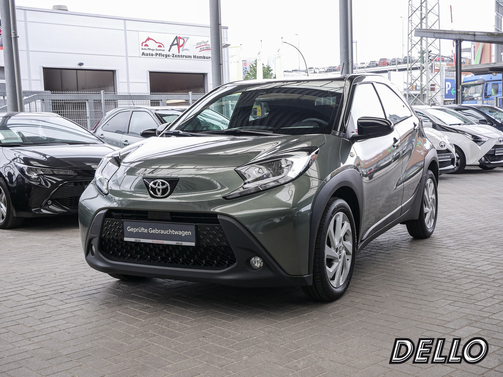 Fahrzeugansicht TOYOTA Yaris Cross 1.5 Hybrid FWD Teamplayer - Bild 30