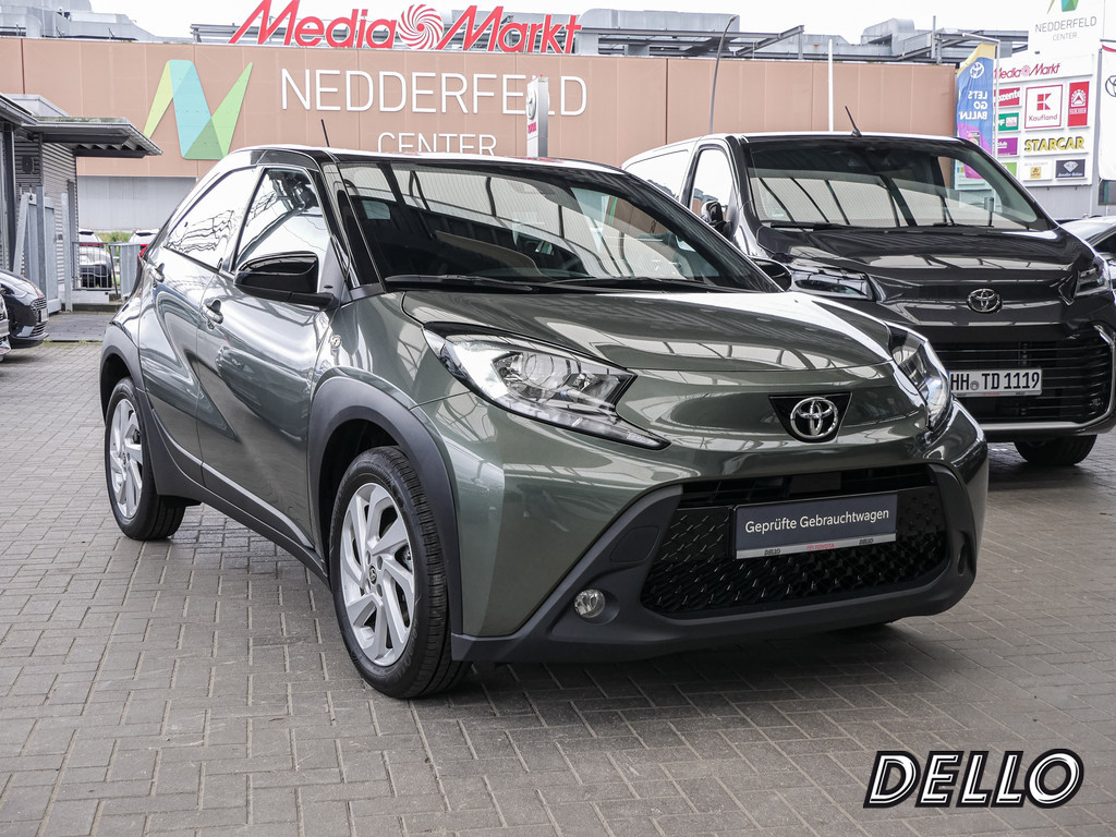 Fahrzeugansicht TOYOTA Yaris Cross 1.5 Hybrid FWD Teamplayer - Bild 32