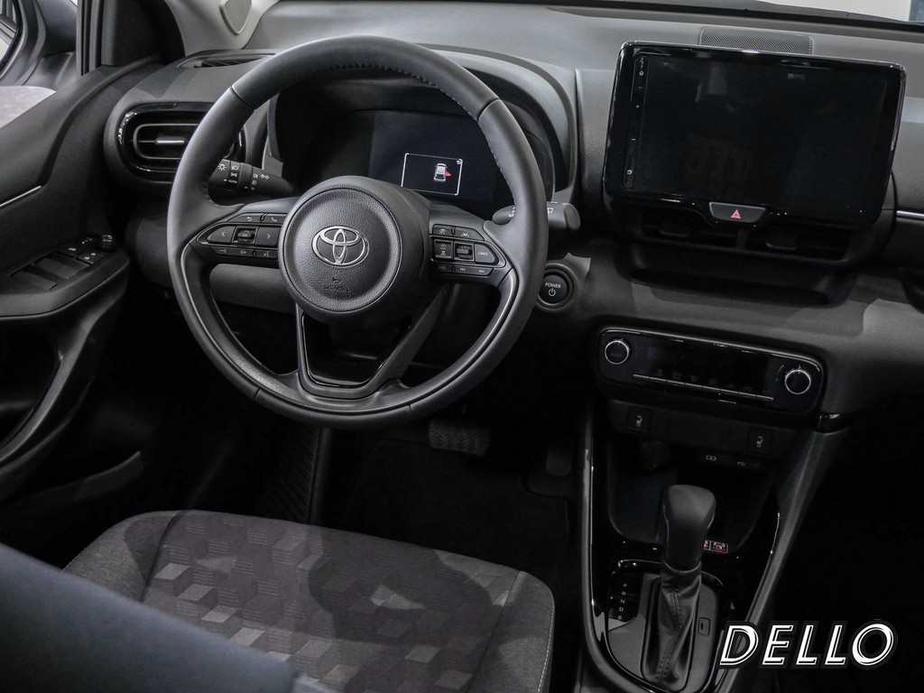 Fahrzeugansicht TOYOTA Yaris 1.5 Hybrid Teamplayer - Bild 5