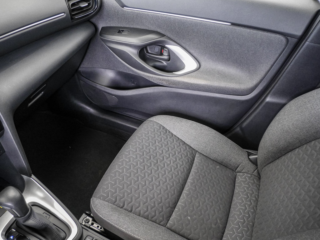 Fahrzeugansicht TOYOTA Yaris Cross Hybrid 1.5 VVT-i Team Deutschland - Bild 26