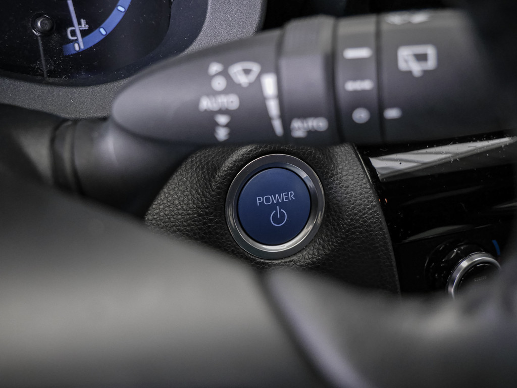 Fahrzeugansicht TOYOTA Yaris Cross Hybrid 1.5 VVT-i Team Deutschland - Bild 31