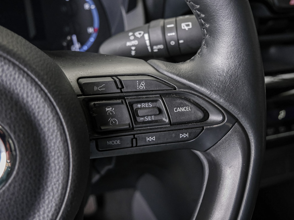 Fahrzeugansicht TOYOTA Yaris Cross Hybrid 1.5 VVT-i Team Deutschland - Bild 32