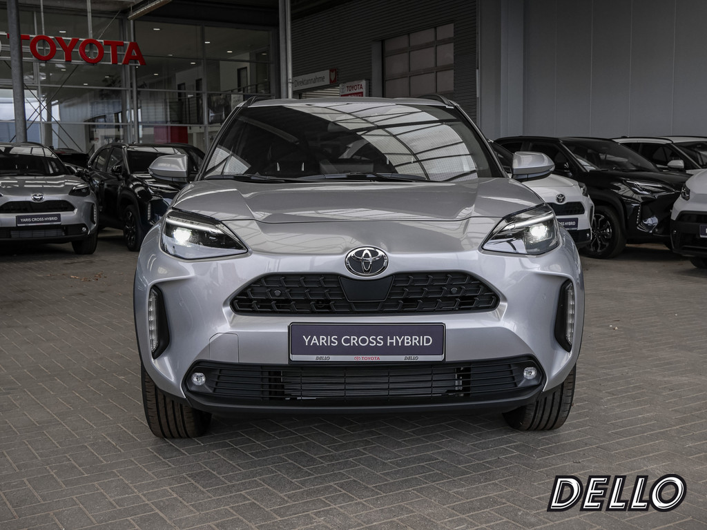 Fahrzeugansicht TOYOTA Yaris Cross 1.5 Hybrid FWD Teamplayer - Bild 12