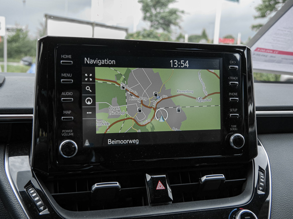 Fahrzeugansicht TOYOTA Corolla Touring Sports 1.8 Hybrid Team D - Bild 18