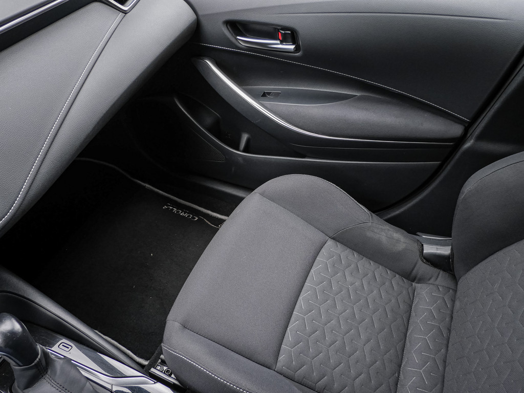 Fahrzeugansicht TOYOTA Corolla Touring Sports 1.8 Hybrid Team D - Bild 25