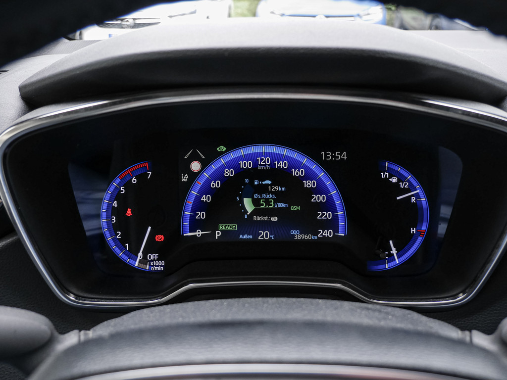 Fahrzeugansicht TOYOTA Corolla Touring Sports 1.8 Hybrid Team D - Bild 27