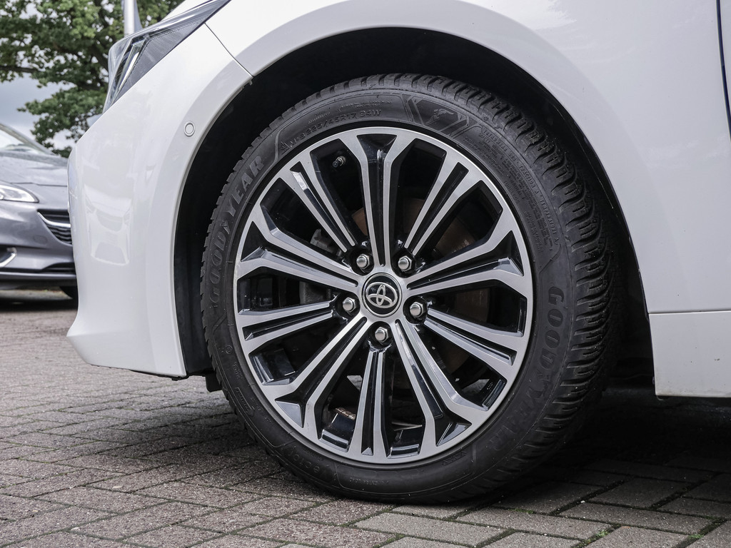 Fahrzeugansicht TOYOTA Corolla Touring Sports 1.8 Hybrid Team D - Bild 44